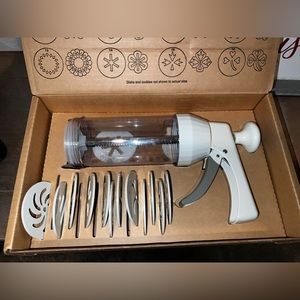 Pampered Chef Cookie Press